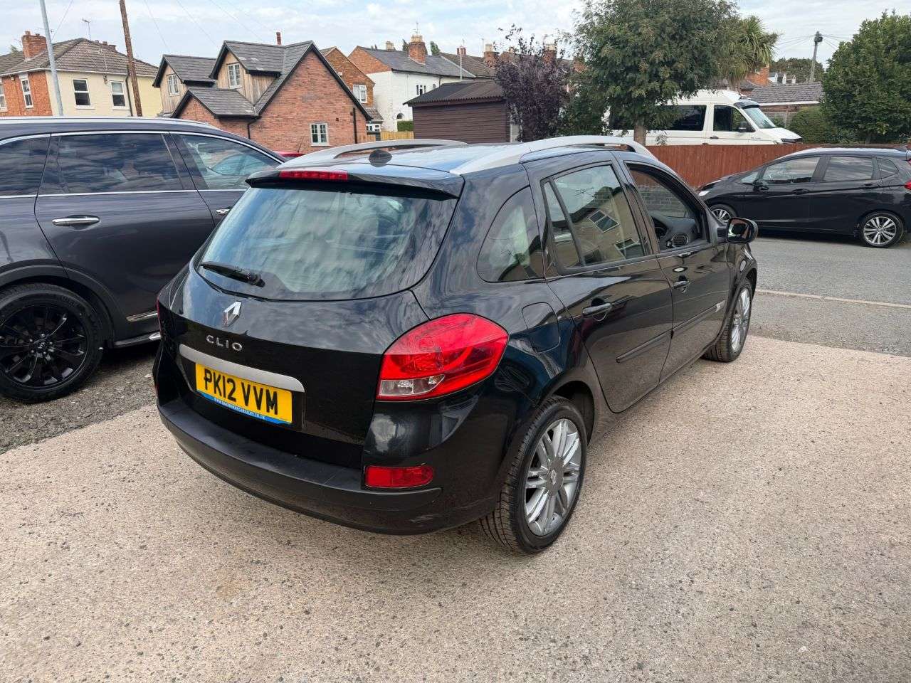 2012 RENAULT CLIO 2012 RENAULT CLIO