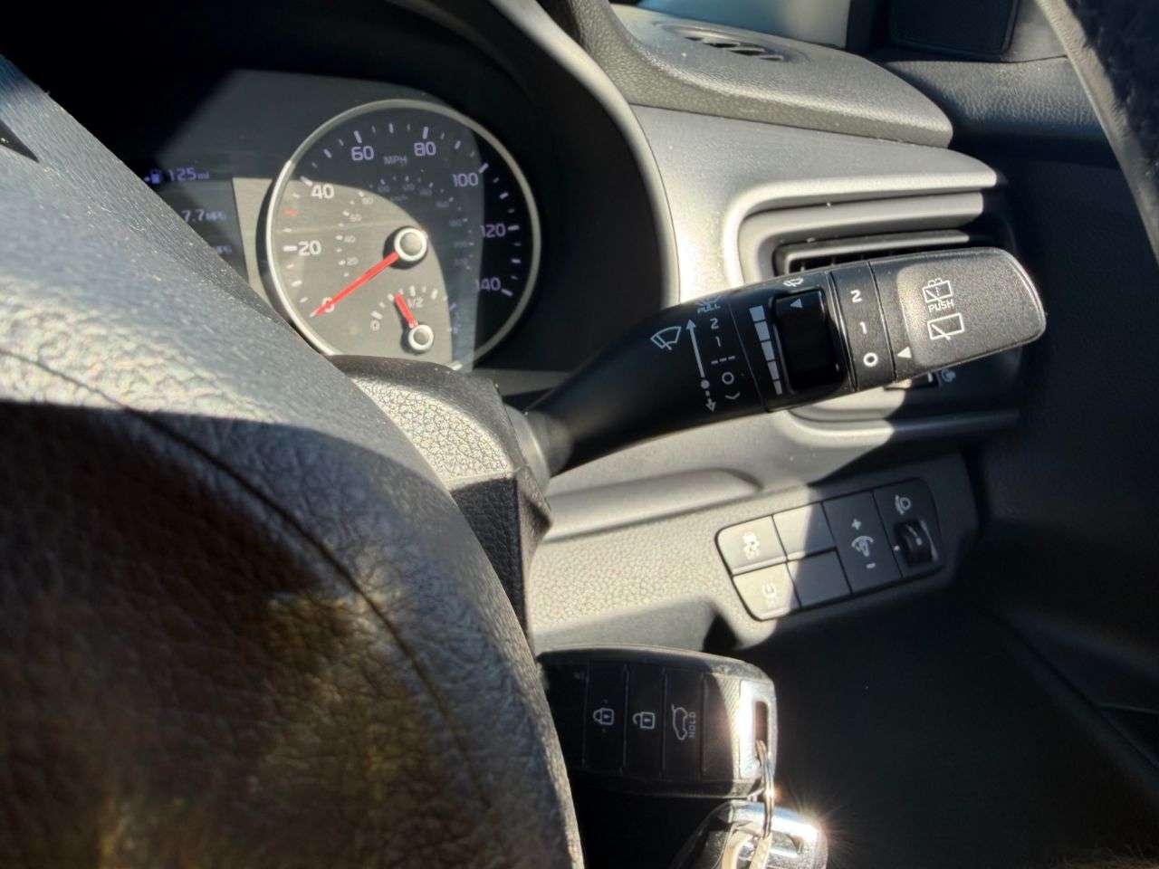 2018 KIA STONIC 2018 KIA STONIC