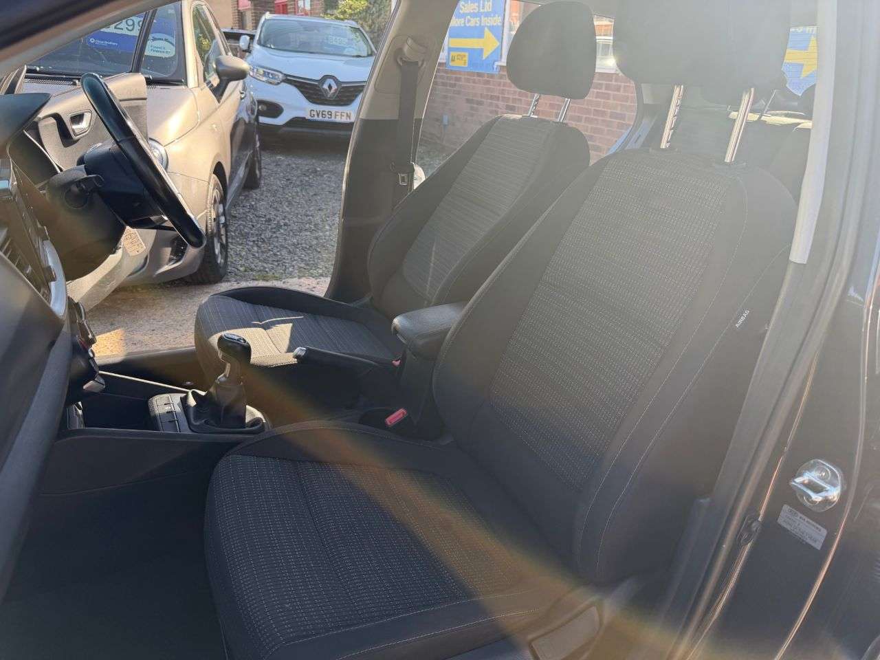 2018 KIA STONIC 2018 KIA STONIC