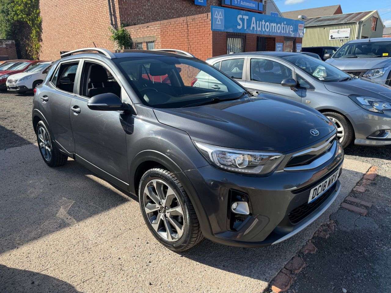 2018 KIA STONIC 2018 KIA STONIC