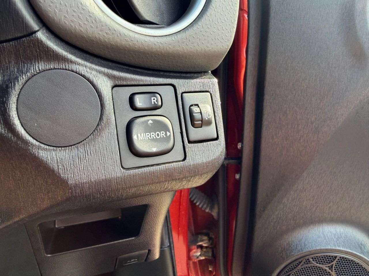 2013 TOYOTA YARIS 2013 TOYOTA YARIS