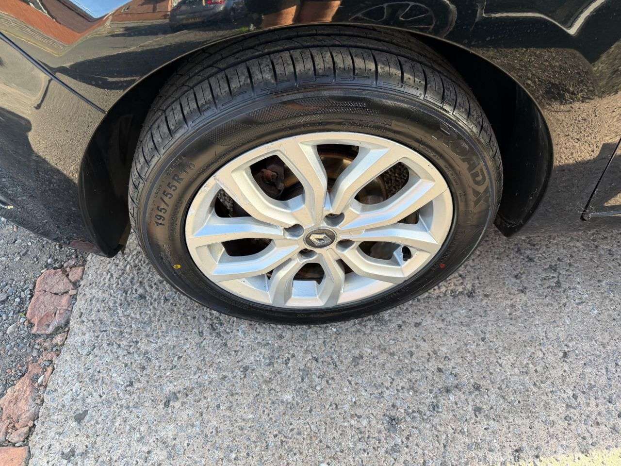 2017 RENAULT CLIO 2017 RENAULT CLIO