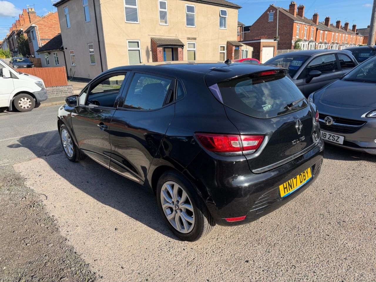 2017 RENAULT CLIO 2017 RENAULT CLIO