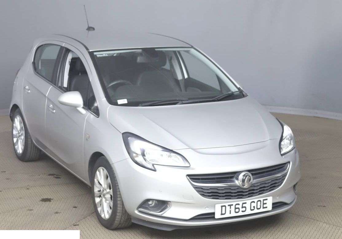 A 2016 VAUXHALL CORSA 1.2i SE Hatchback 5dr Petrol Manual Euro 6 (70 ps) A 2016 VAUXHALL CORSA 1.2i SE Hatchback 5dr Petrol Manual Euro 6 (70 ps)