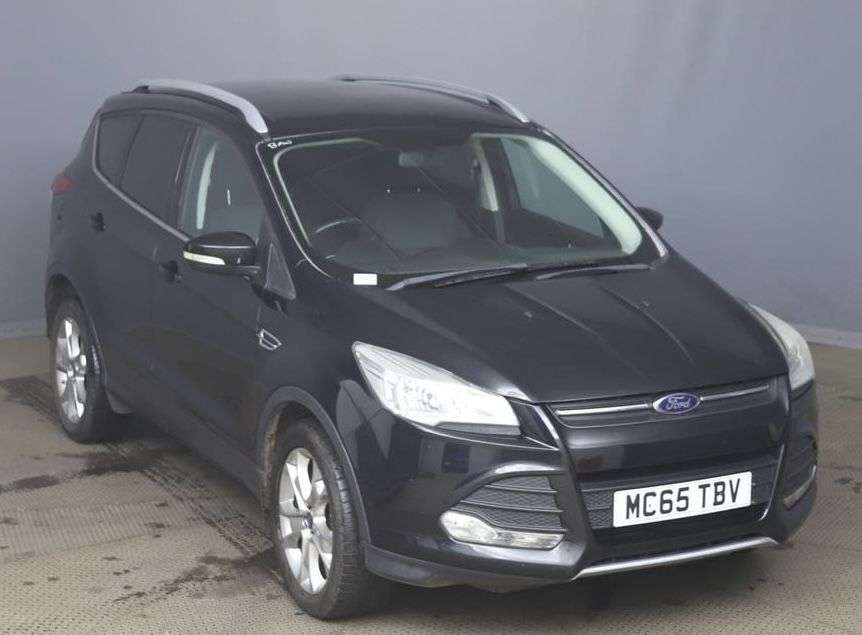 A 2015 FORD KUGA 2.0 TDCi Zetec SUV 5dr Diesel Manual 2WD Euro 6 (s/s) (150 ps) A 2015 FORD KUGA 2.0 TDCi Zetec SUV 5dr Diesel Manual 2WD Euro 6 (s/s) (150 ps)