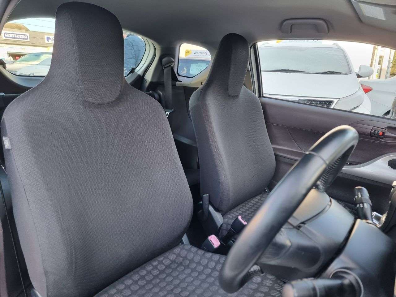 2010 TOYOTA IQ 2010 TOYOTA IQ