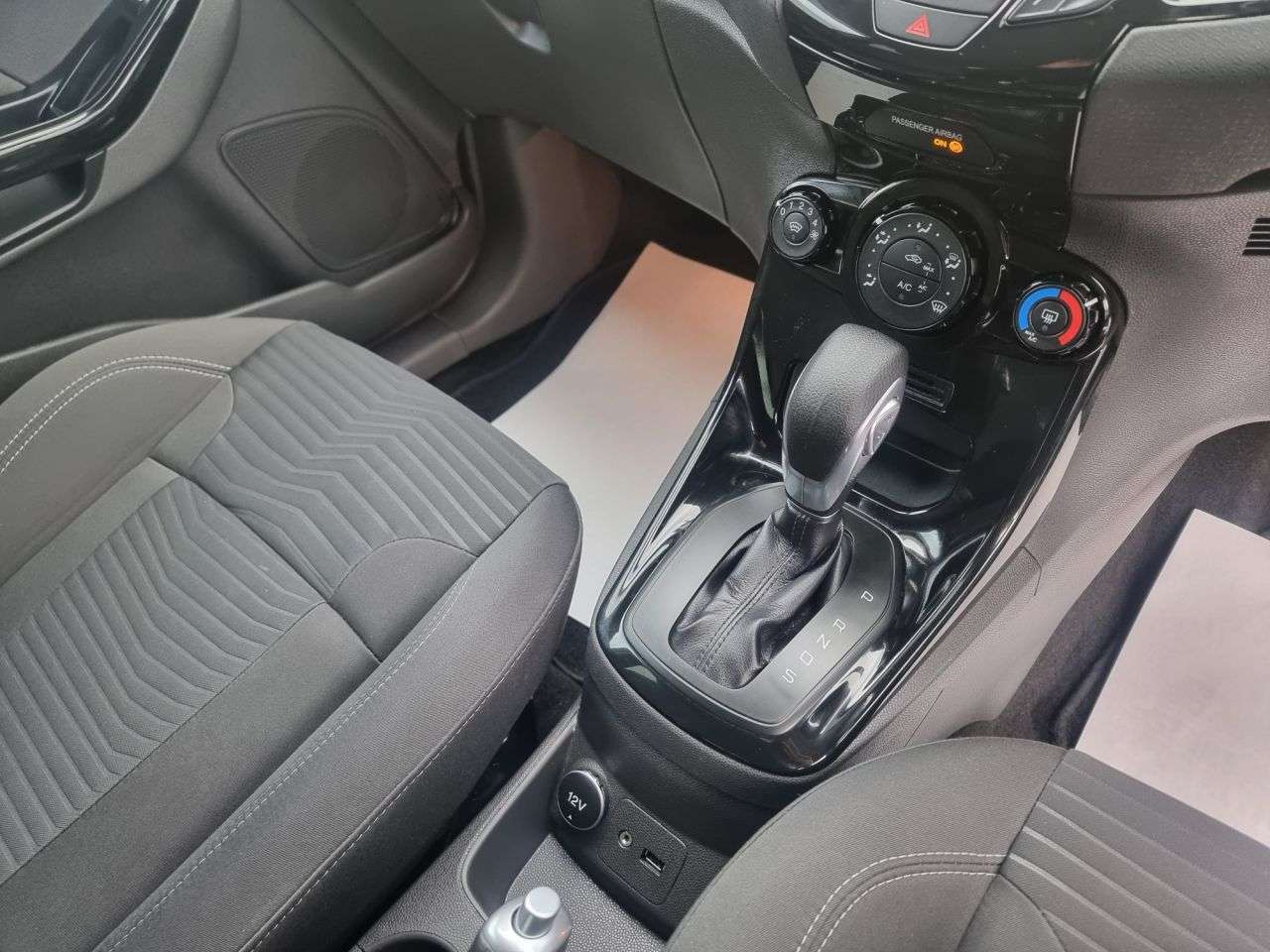 2014 FORD FIESTA 2014 FORD FIESTA