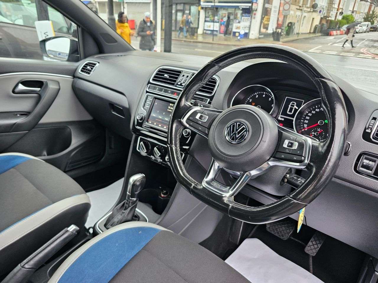 2015 VOLKSWAGEN POLO 2015 VOLKSWAGEN POLO
