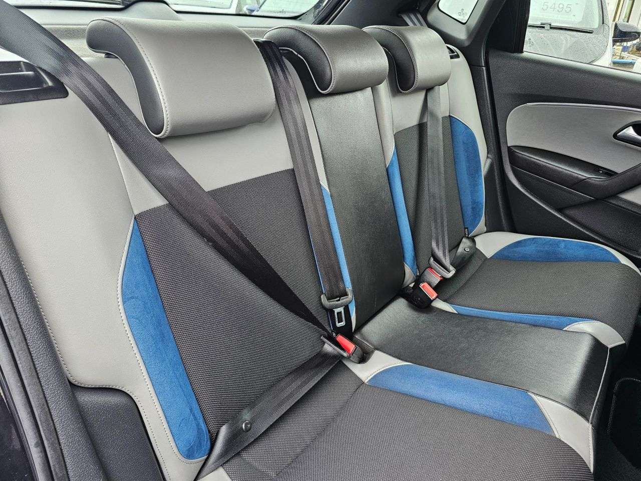 2015 VOLKSWAGEN POLO 2015 VOLKSWAGEN POLO