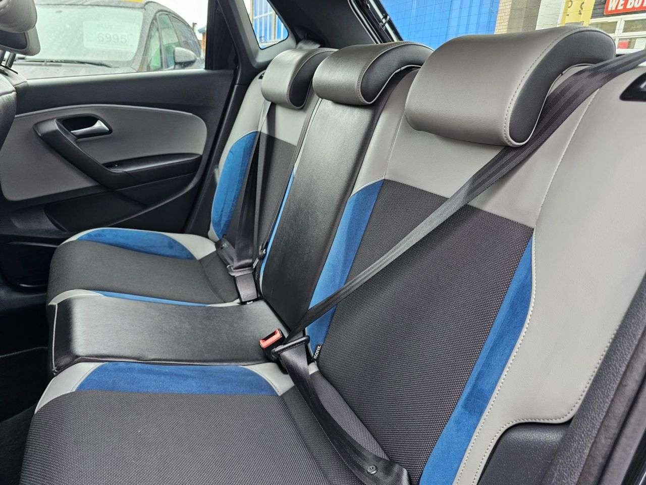 2015 VOLKSWAGEN POLO 2015 VOLKSWAGEN POLO