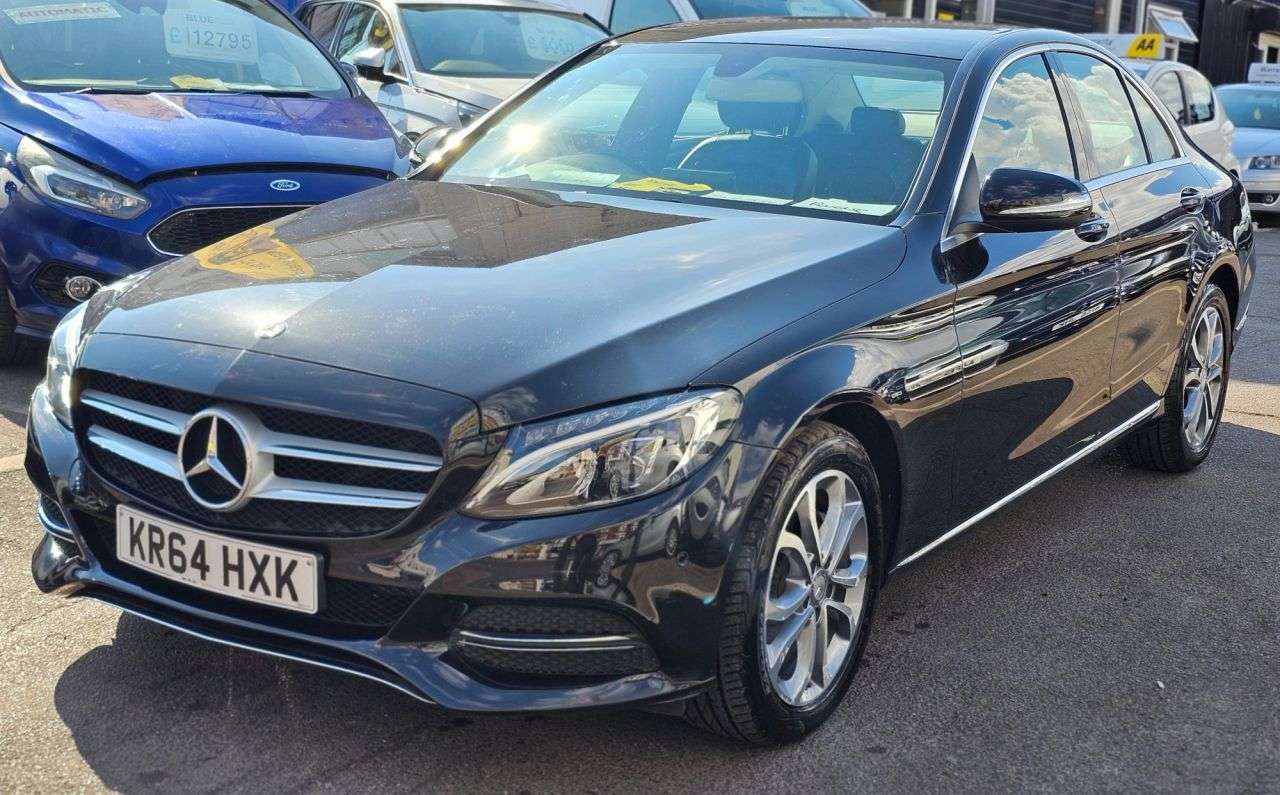 A 2015 MERCEDES-BENZ C-CLASS AUTOMATIC 2.0 C200 Sport Saloon 4dr Petrol 7G-Tronic+ Euro 6 (s/s) (184 ps) A 2015 MERCEDES-BENZ C-CLASS AUTOMATIC 2.0 C200 Sport Saloon 4dr Petrol 7G-Tronic+ Euro 6 (s/s) (184 ps)