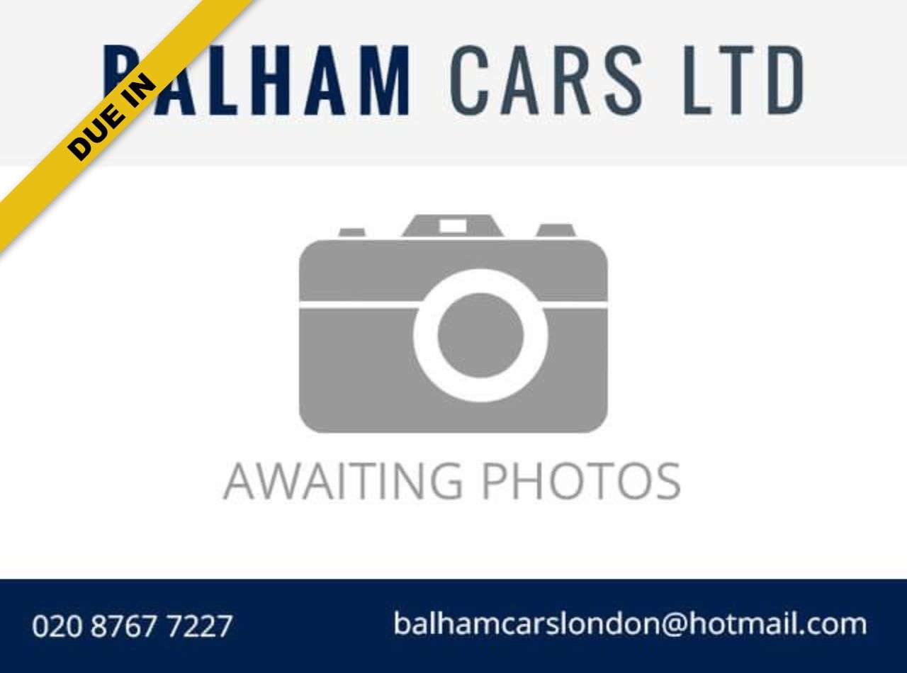 A 2014 FORD B-MAX AUTOMATIC 1.6 Titanium MPV 5dr Petrol Powershift Euro 5 (105 ps) PRIVATE RE A 2014 FORD B-MAX AUTOMATIC 1.6 Titanium MPV 5dr Petrol Powershift Euro 5 (105 ps) PRIVATE RE