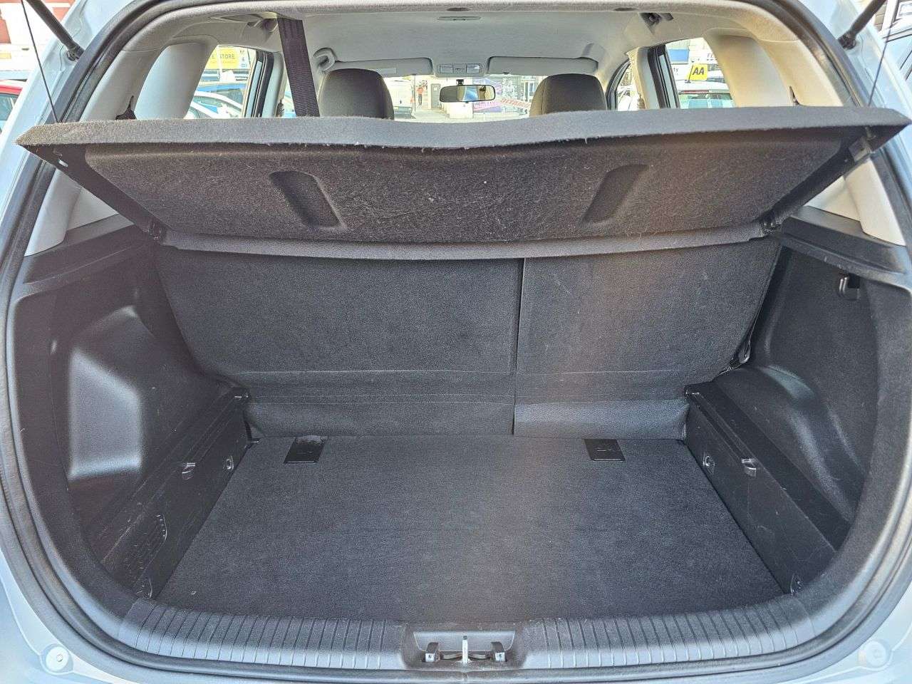 2010 KIA VENGA 2010 KIA VENGA