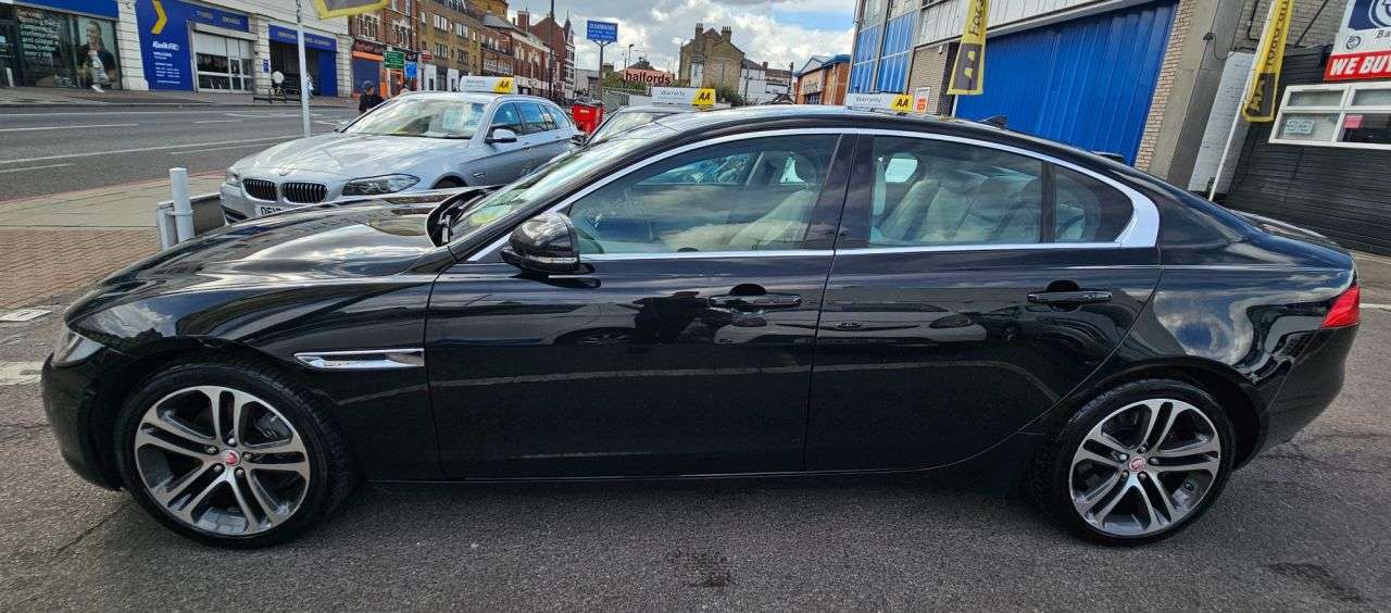 2015 JAGUAR XE 2015 JAGUAR XE