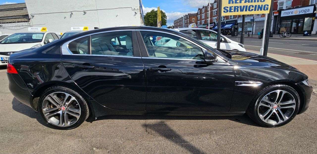 2015 JAGUAR XE 2015 JAGUAR XE