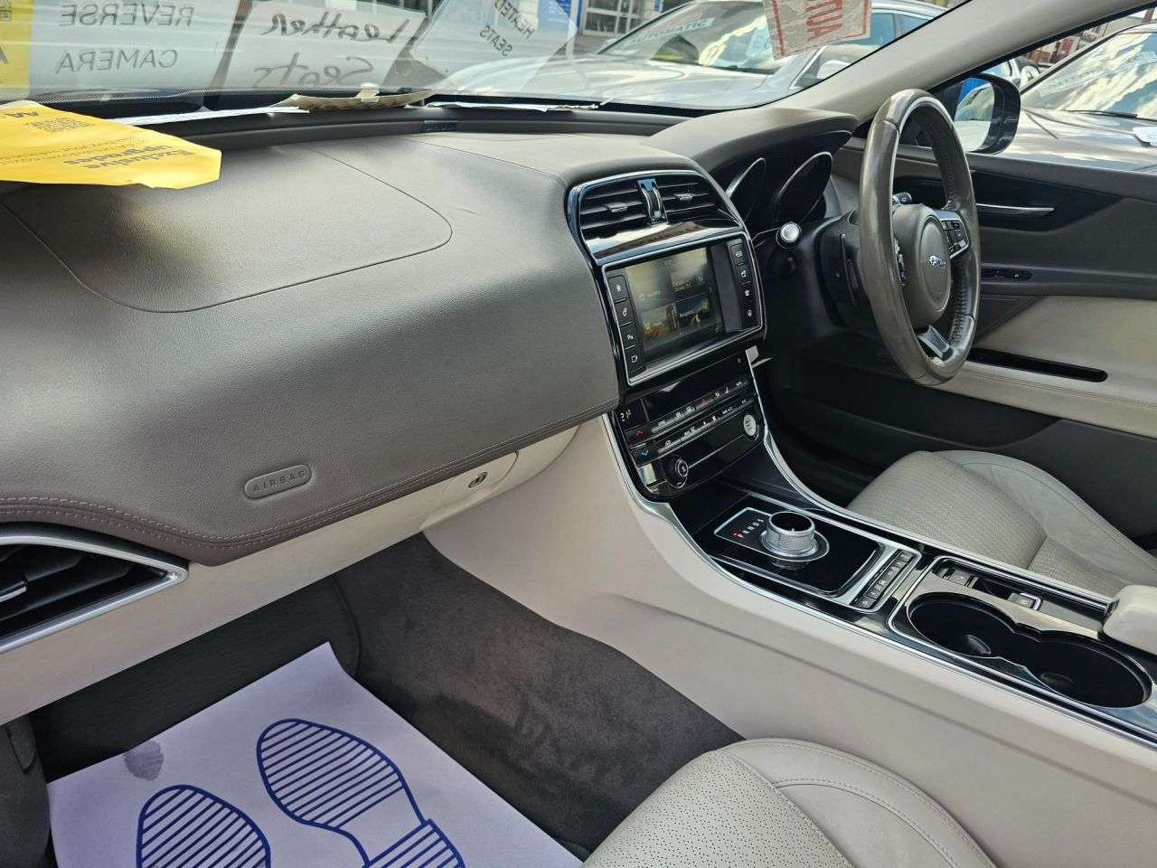 2015 JAGUAR XE 2015 JAGUAR XE