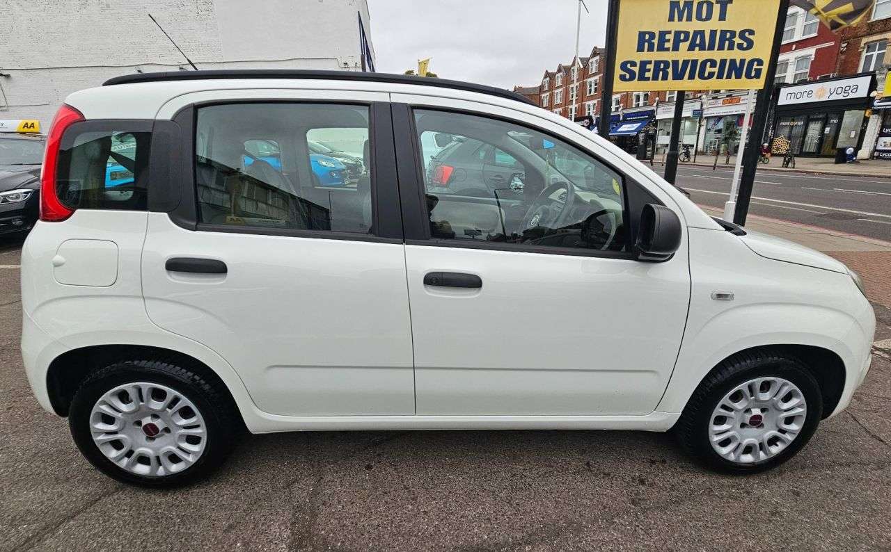 2015 FIAT PANDA 2015 FIAT PANDA