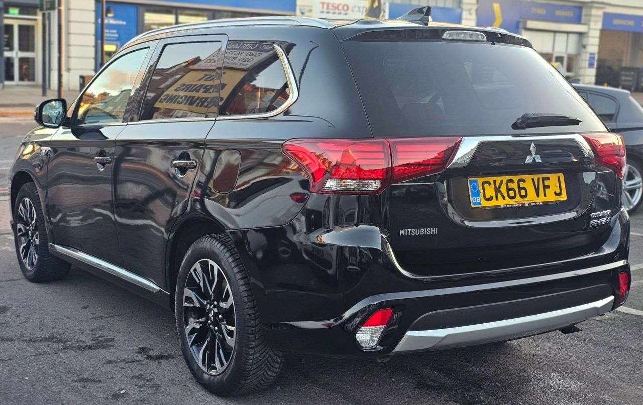 2016 MITSUBISHI OUTLANDER 2016 MITSUBISHI OUTLANDER