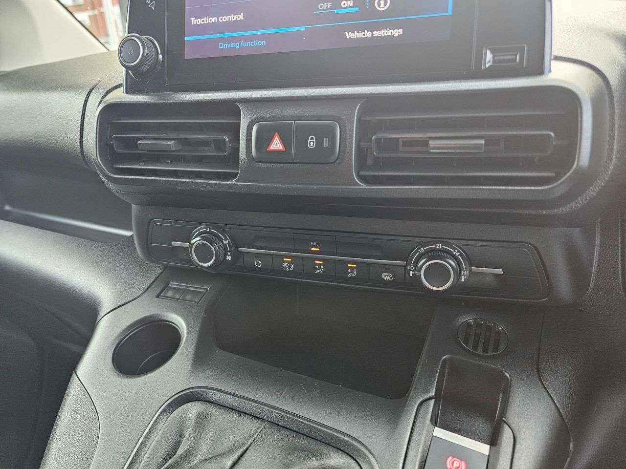 2020 PEUGEOT PARTNER 2020 PEUGEOT PARTNER