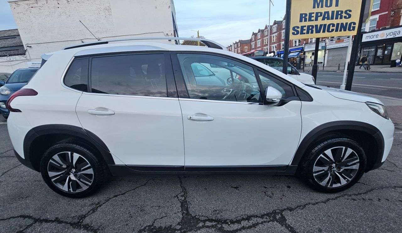 2016 PEUGEOT 2008 2016 PEUGEOT 2008