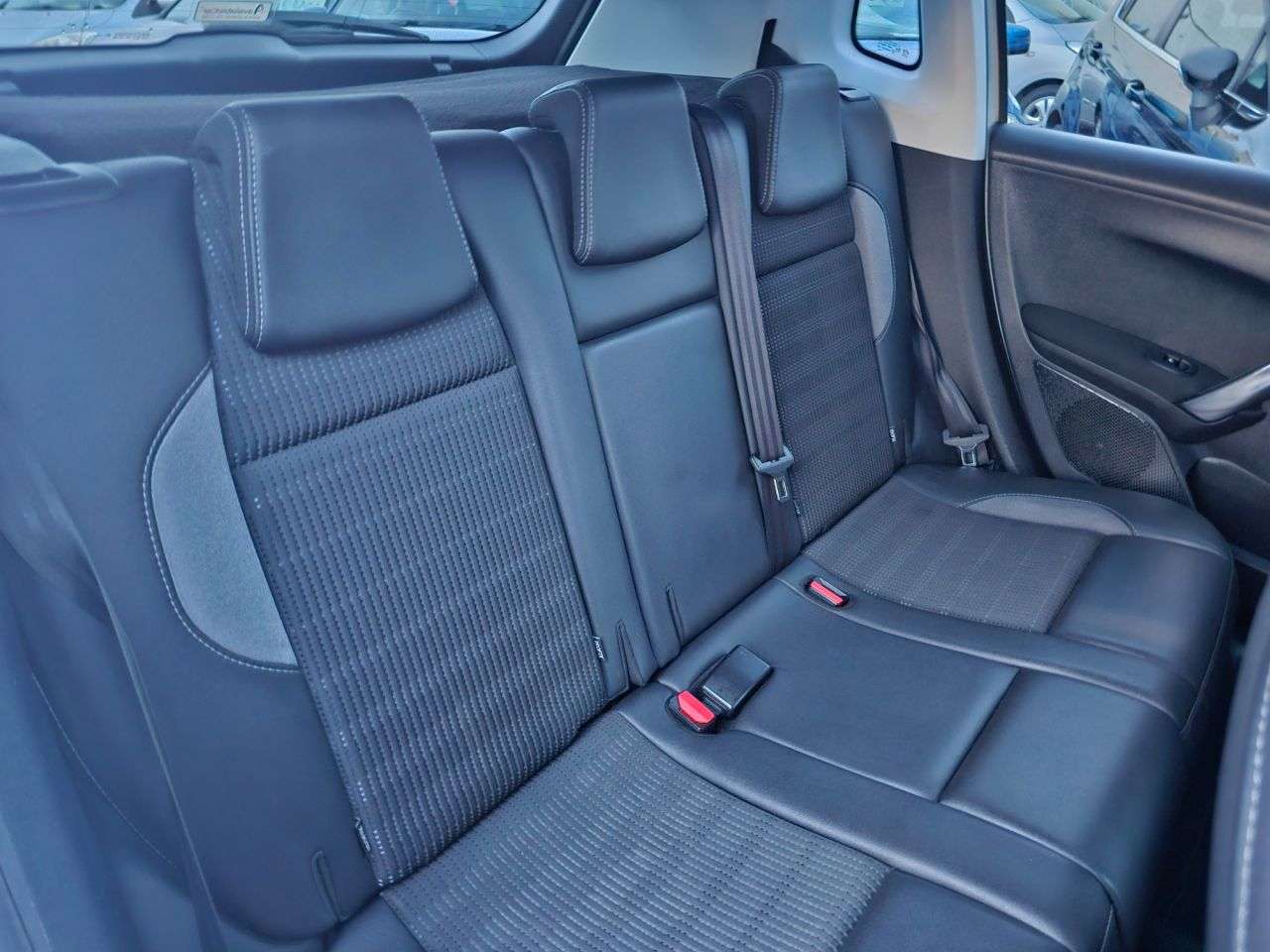 2016 PEUGEOT 2008 2016 PEUGEOT 2008