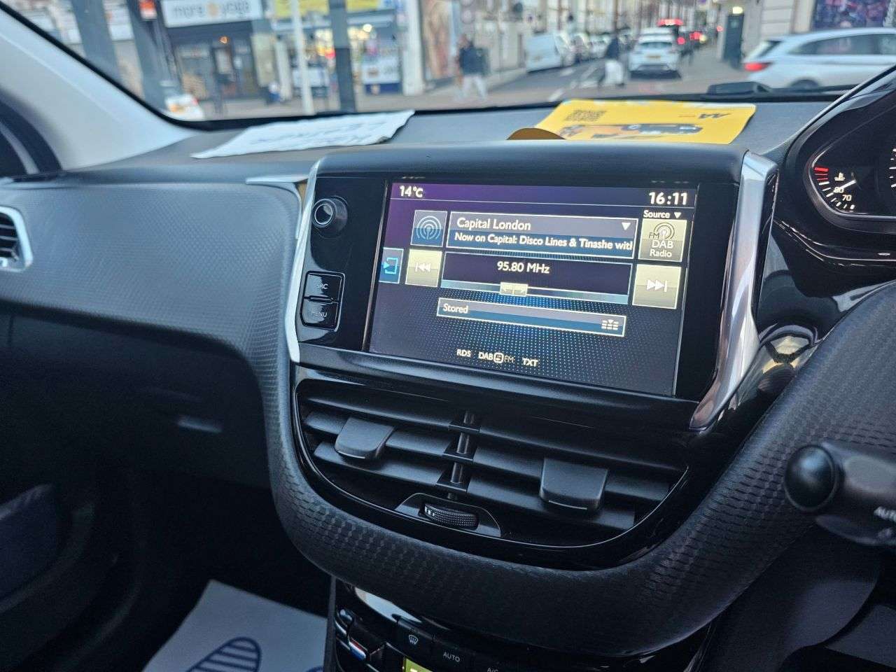 2016 PEUGEOT 2008 2016 PEUGEOT 2008