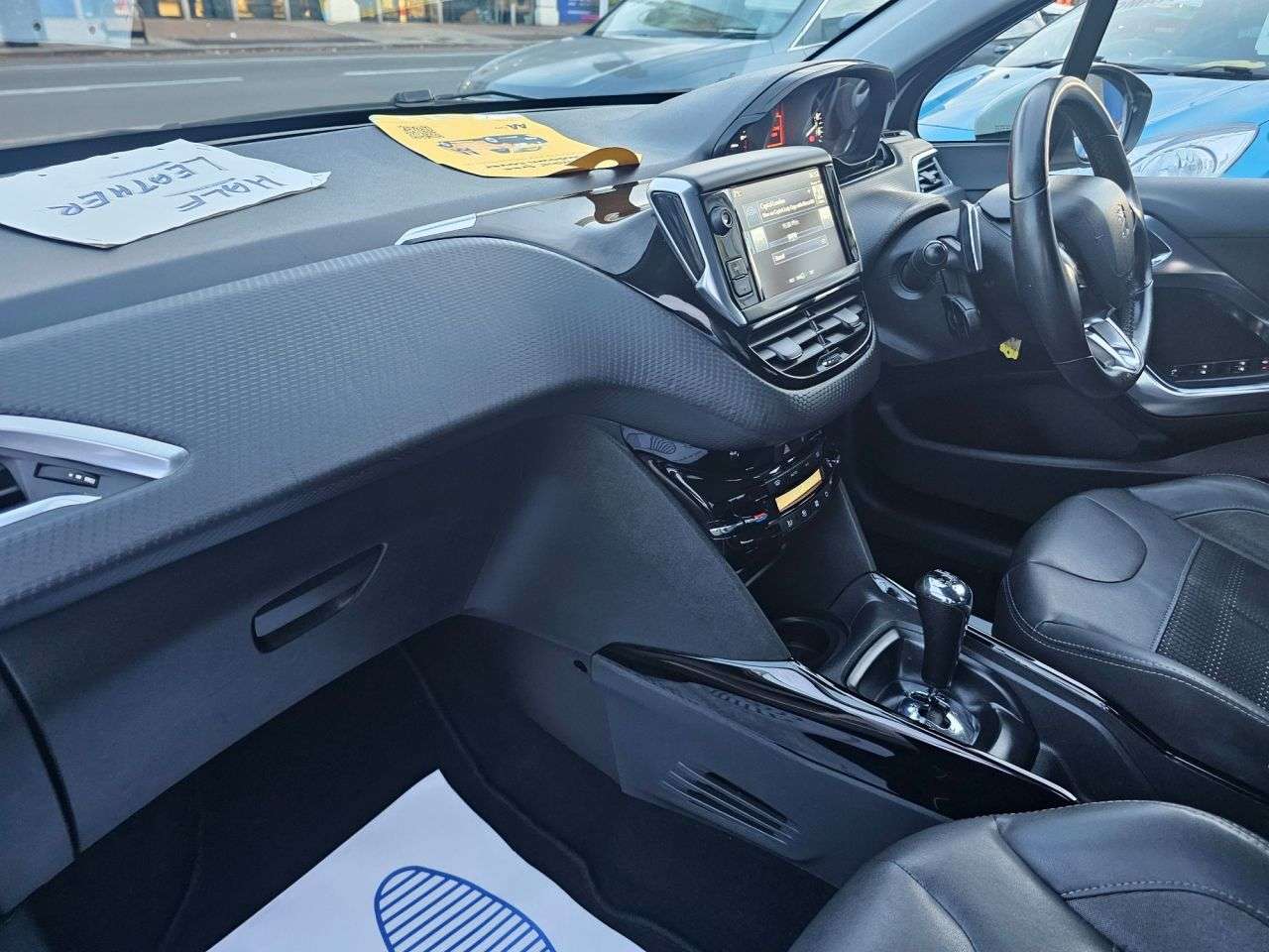 2016 PEUGEOT 2008 2016 PEUGEOT 2008