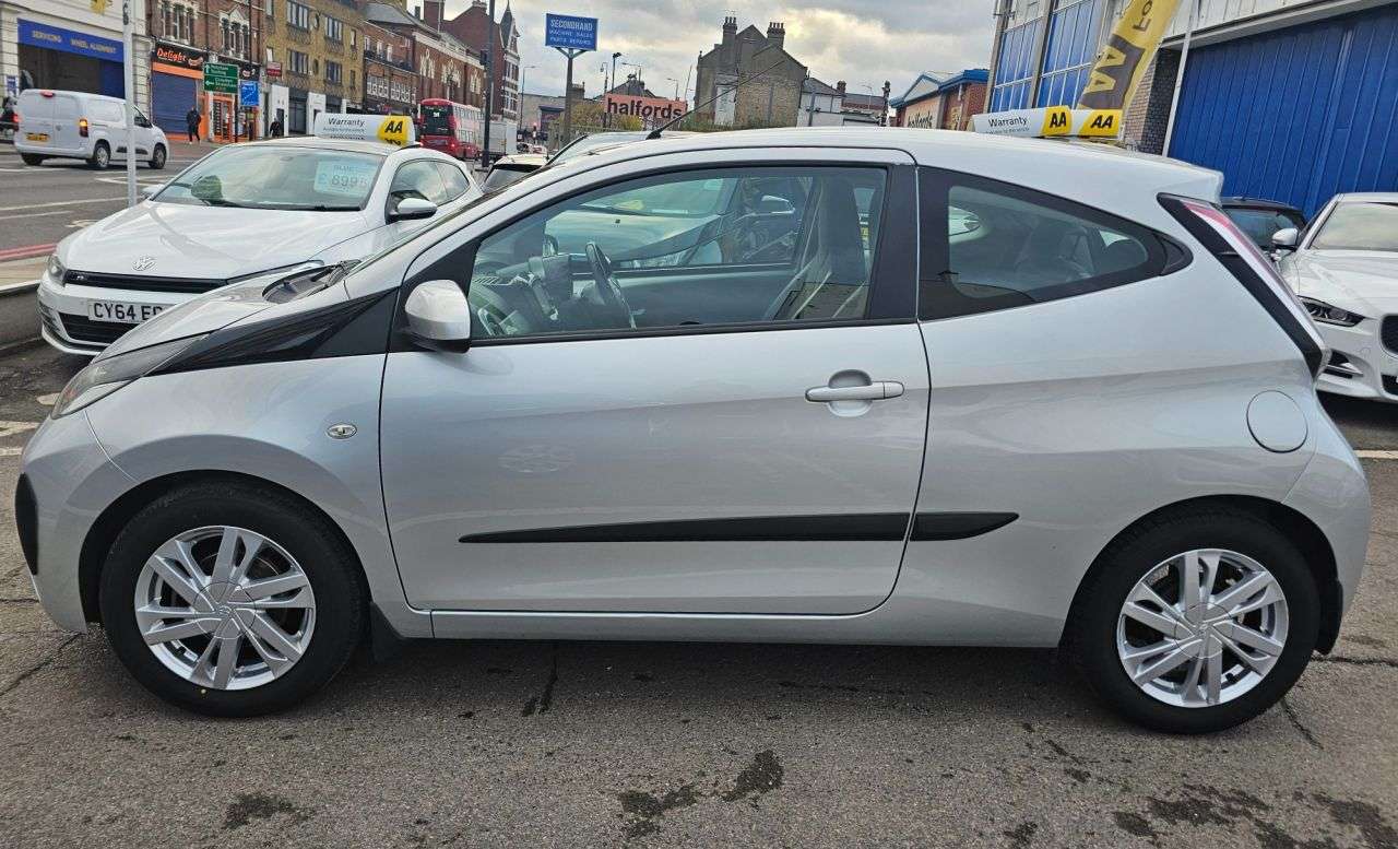 2014 TOYOTA AYGO 2014 TOYOTA AYGO