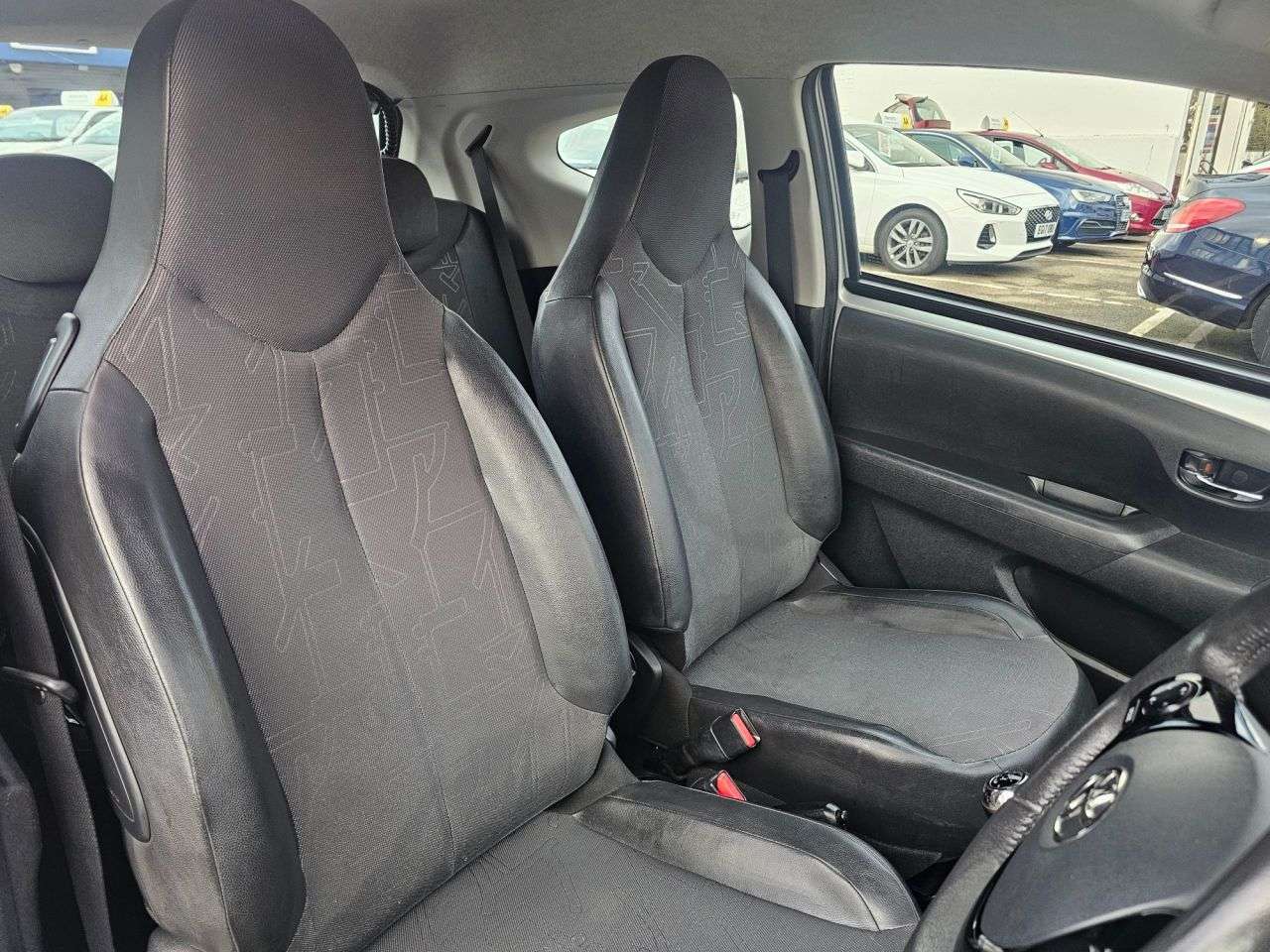 2014 TOYOTA AYGO 2014 TOYOTA AYGO