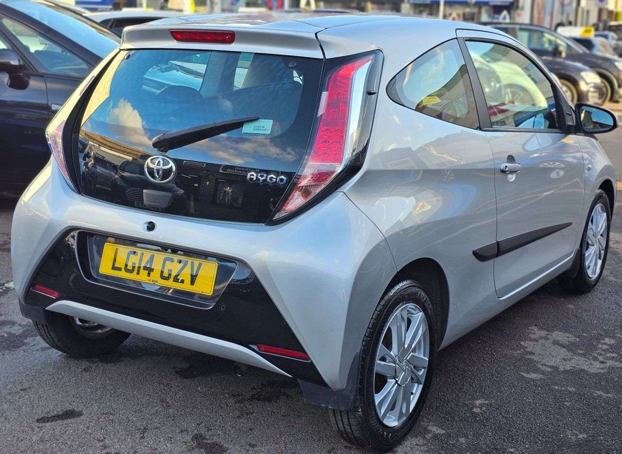 2014 TOYOTA AYGO 2014 TOYOTA AYGO