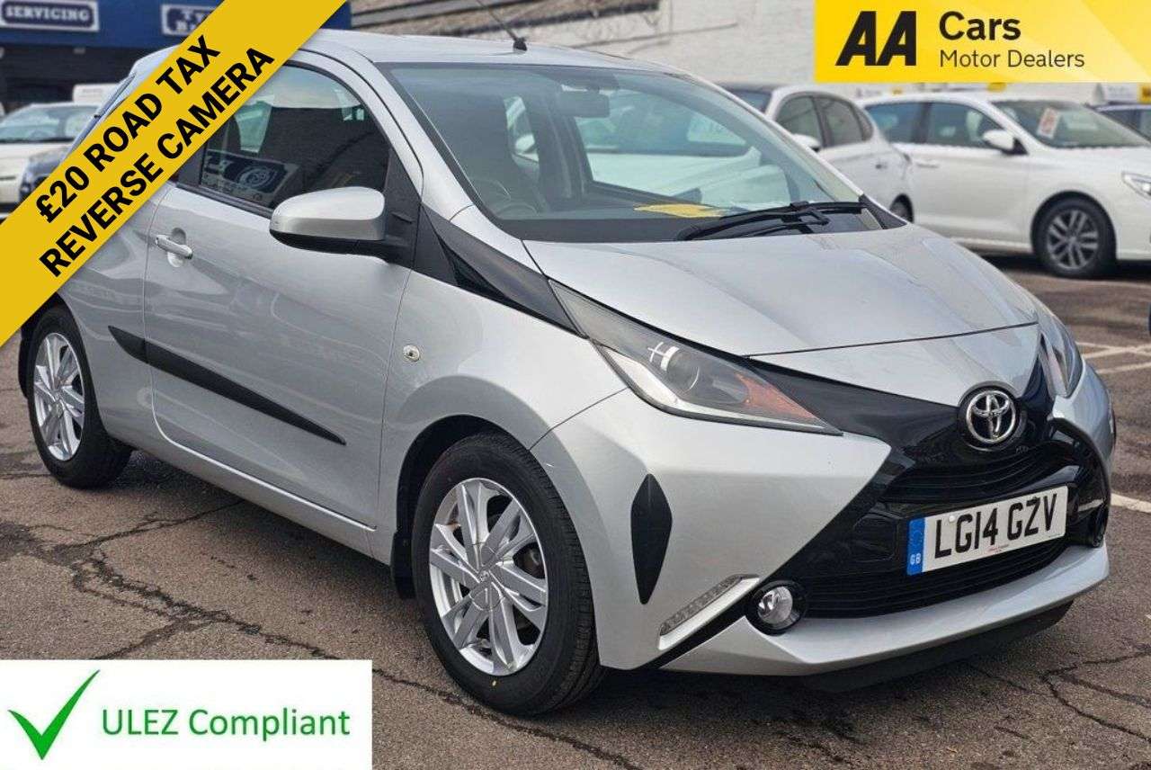 A 2014 TOYOTA AYGO 1.0 VVT-i x-pression Hatchback 3dr Petrol Manual Euro 5 Euro 5 (68 ps) MOT1 A 2014 TOYOTA AYGO 1.0 VVT-i x-pression Hatchback 3dr Petrol Manual Euro 5 Euro 5 (68 ps) MOT1