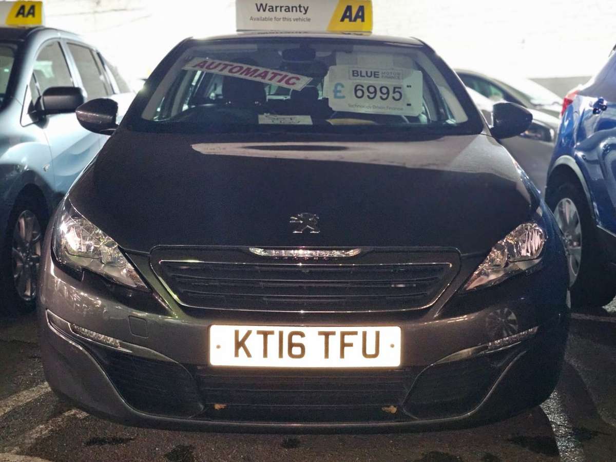 Check out this Peugeot 308 2016 Petrol Automatic