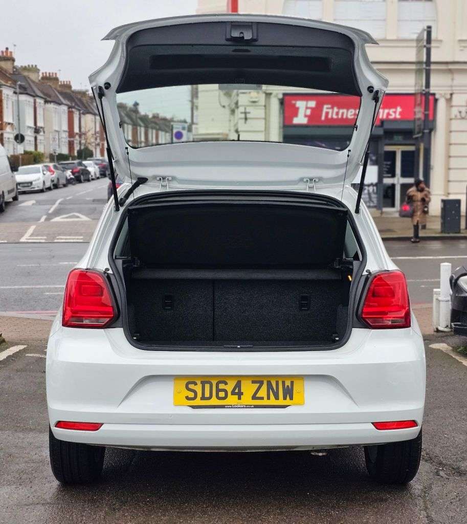 2014 VOLKSWAGEN POLO 2014 VOLKSWAGEN POLO