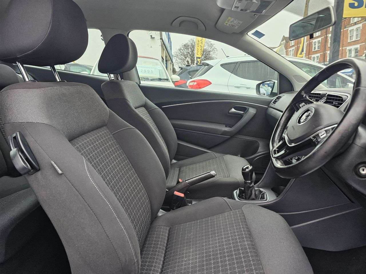 2014 VOLKSWAGEN POLO 2014 VOLKSWAGEN POLO