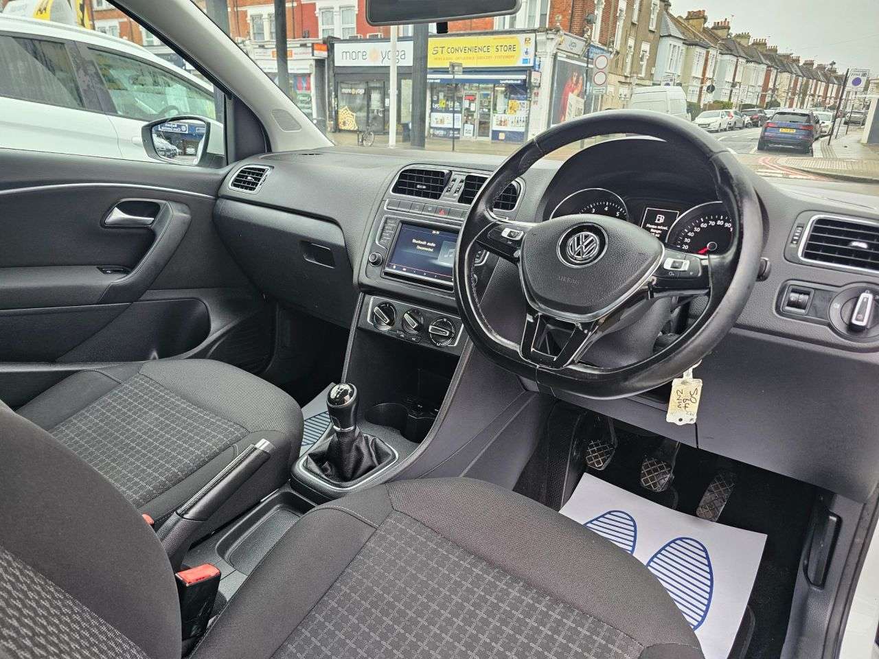 2014 VOLKSWAGEN POLO 2014 VOLKSWAGEN POLO