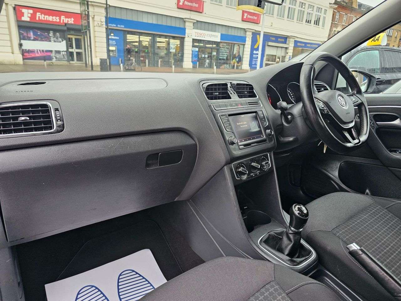 2014 VOLKSWAGEN POLO 2014 VOLKSWAGEN POLO