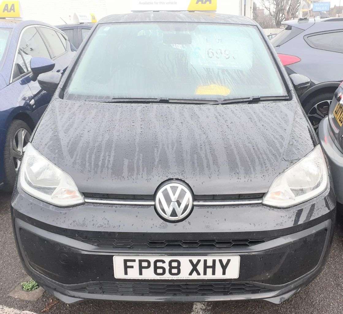 Check out this Volkswagen Up! 2018 Petrol Manual