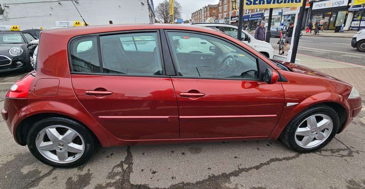 2008 RENAULT MEGANE 2008 RENAULT MEGANE