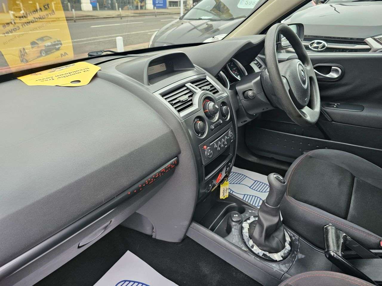 2008 RENAULT MEGANE 2008 RENAULT MEGANE