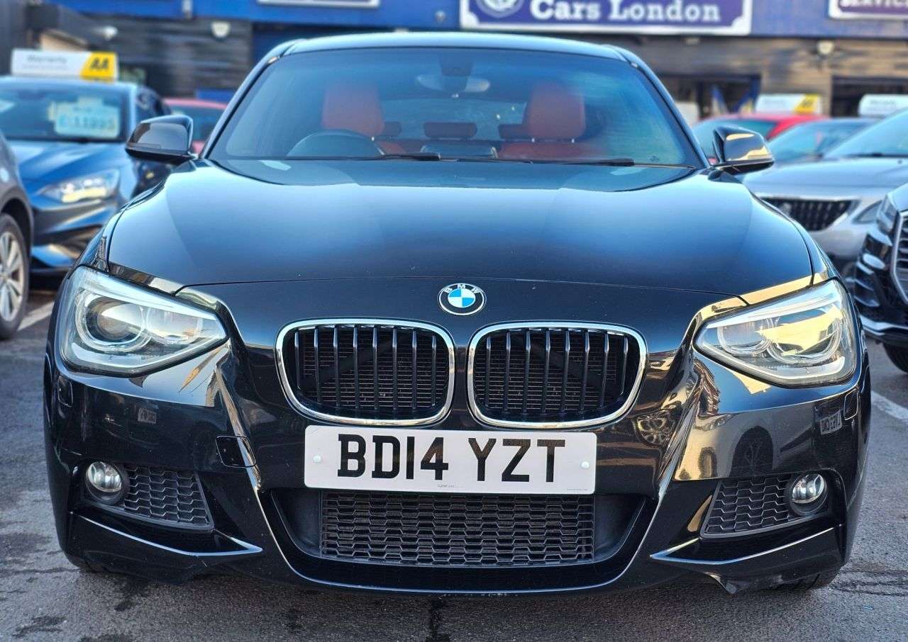A 2014 BMW 1 SERIES 2.0 125i M Sport Hatchback 5dr Petrol Manual Euro 6 (s/s) (218 ps) REAR PAR A 2014 BMW 1 SERIES 2.0 125i M Sport Hatchback 5dr Petrol Manual Euro 6 (s/s) (218 ps) REAR PAR