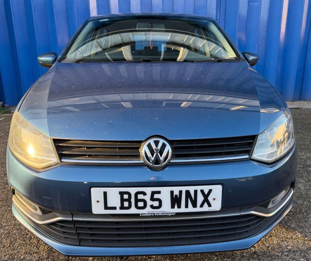 Check out this Volkswagen Polo 2016 Petrol Manual