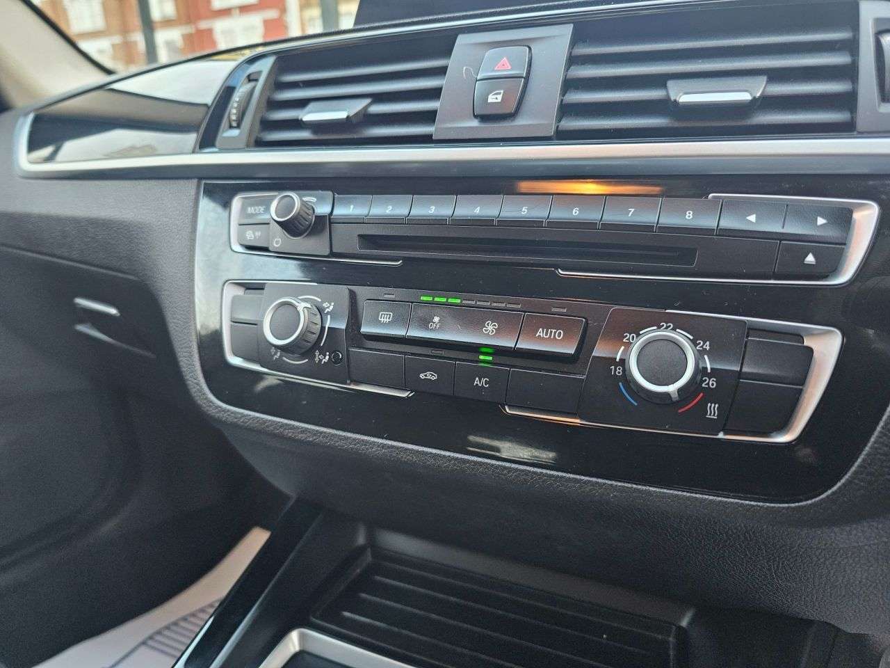 2018 BMW 1 SERIES 2018 BMW 1 SERIES