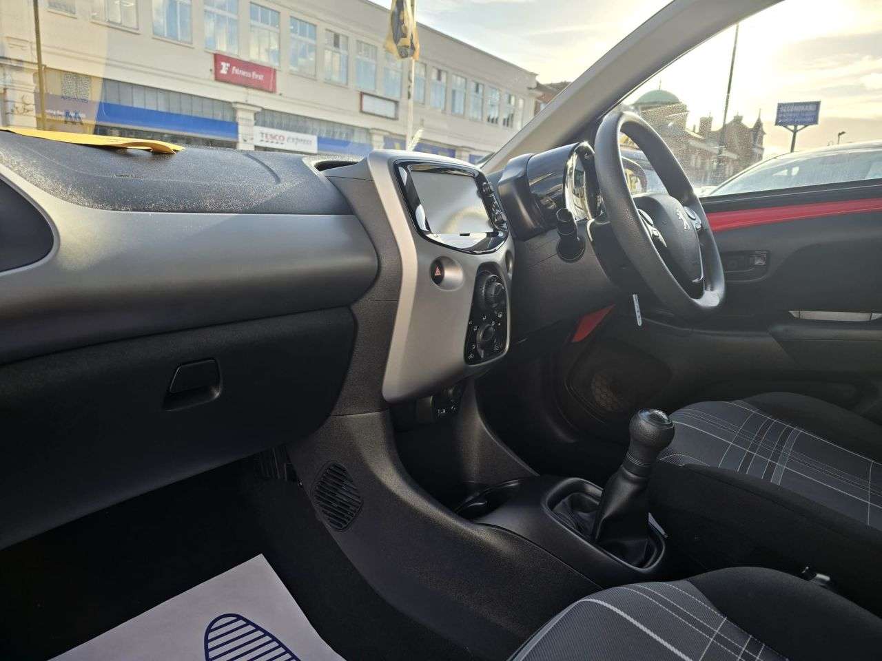 2018 PEUGEOT 108 2018 PEUGEOT 108