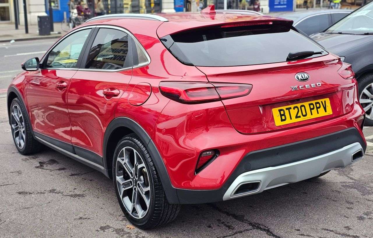 2020 KIA XCEED 2020 KIA XCEED