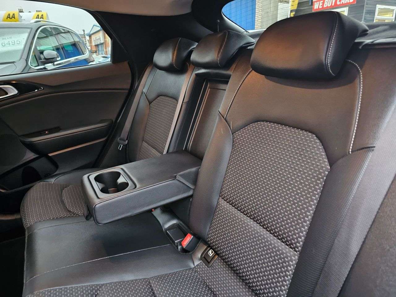 2020 KIA XCEED 2020 KIA XCEED