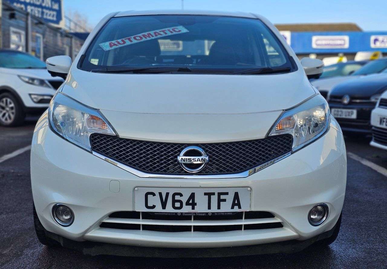 A 2014 NISSAN NOTE AUTOMATIC 1.2 DIG-S Tekna Hatchback 5dr Petrol CVT Euro 5 (s/s) (98 ps) 360 A 2014 NISSAN NOTE AUTOMATIC 1.2 DIG-S Tekna Hatchback 5dr Petrol CVT Euro 5 (s/s) (98 ps) 360