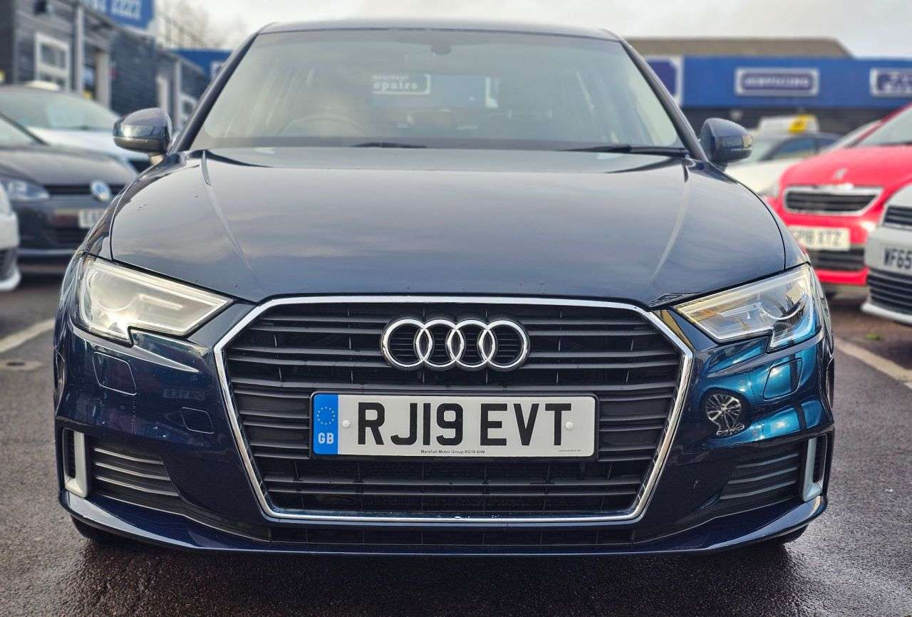 A 2019 AUDI A3 AUTOMATIC 1.5 TFSI CoD 35 Sport Sportback 5dr Petrol S Tronic Euro 6 (s/s) A 2019 AUDI A3 AUTOMATIC 1.5 TFSI CoD 35 Sport Sportback 5dr Petrol S Tronic Euro 6 (s/s)