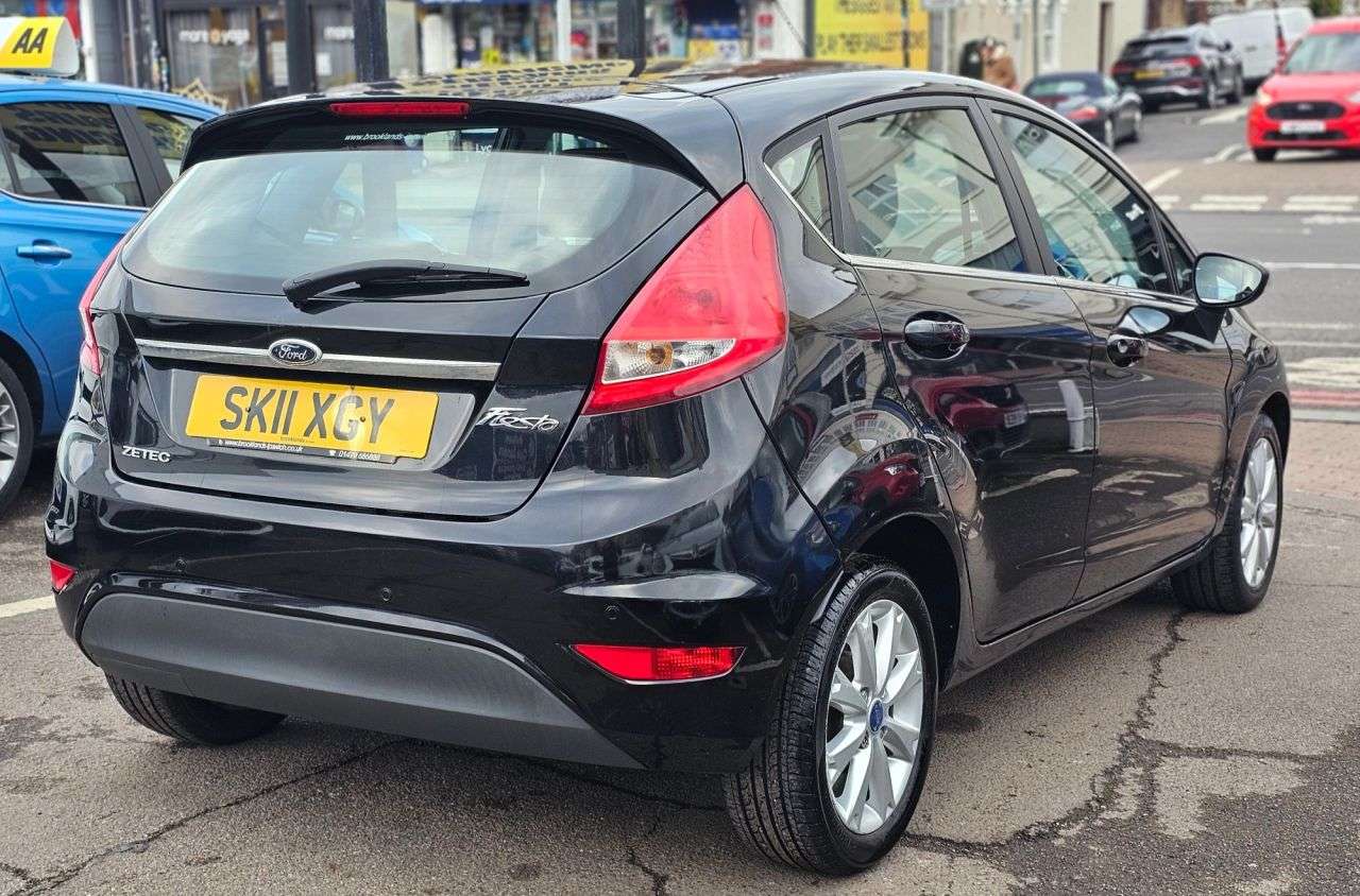 2011 FORD FIESTA 2011 FORD FIESTA