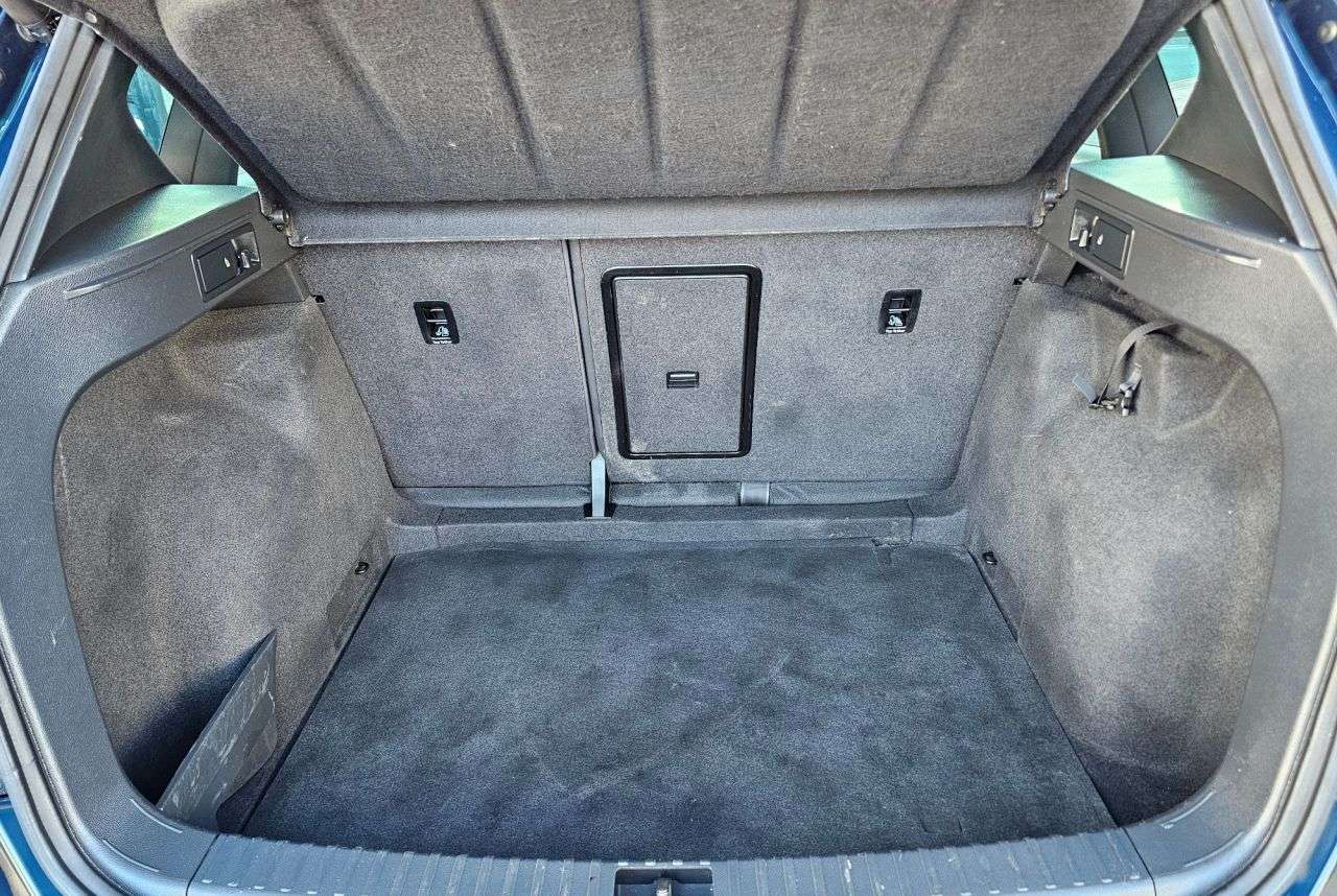 2017 SEAT ATECA 2017 SEAT ATECA