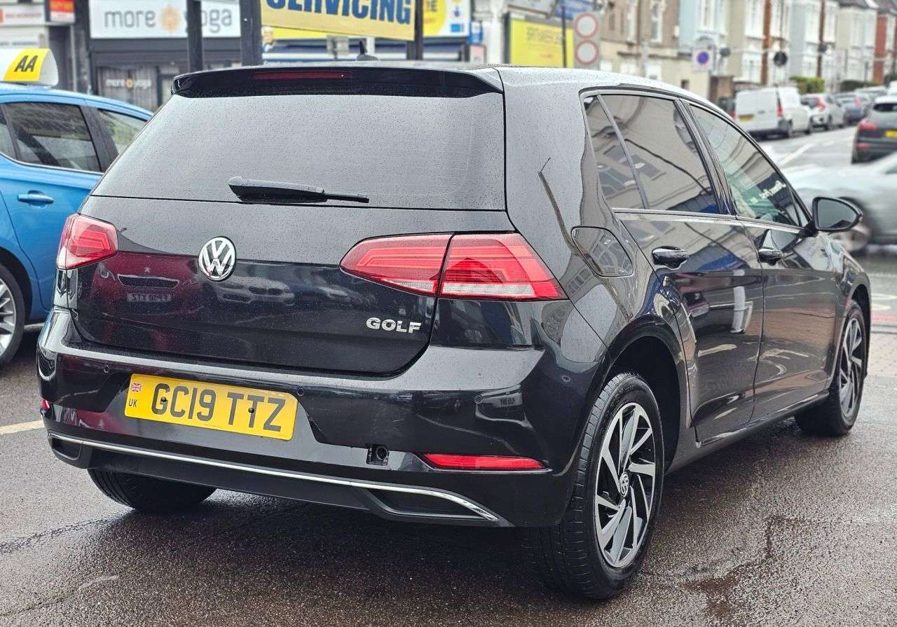 2019 VOLKSWAGEN GOLF 2019 VOLKSWAGEN GOLF